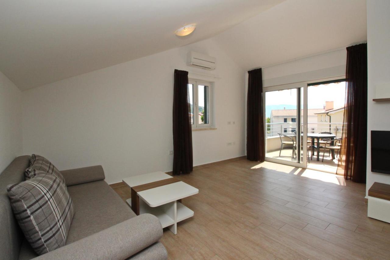 Apartments By The Sea Baska, Krk - 18845 Екстер'єр фото